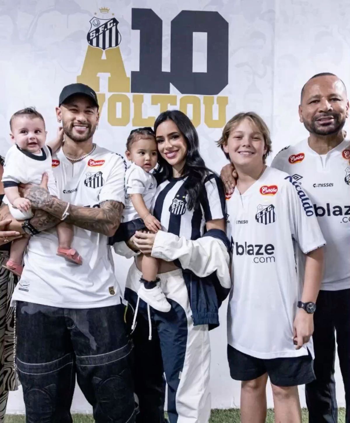 Neymar família